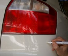 White Clear Coat Car Scratch Remover Repair Paint Pen Touch Up Pen