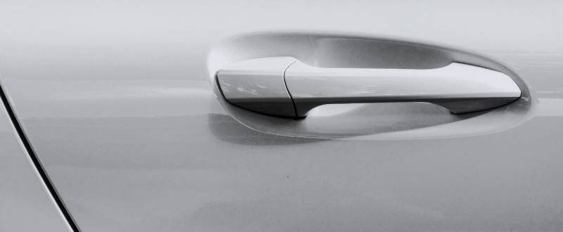 Electric Silver Metallic  touch up paint for Volvo